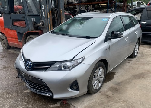 Toyota auris hybrid 2015 - auris, 1.8