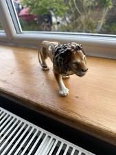 VINTAGE ROYAL DUX LION PORCELAIN FIGURE