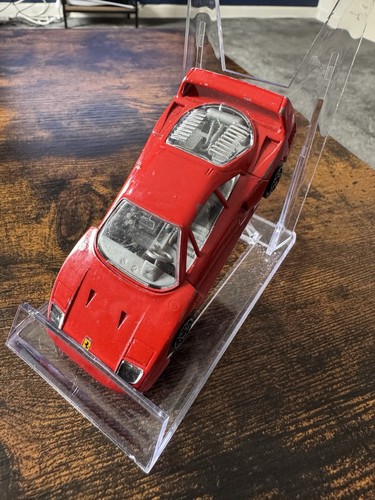 Burago scale die cast - die,
