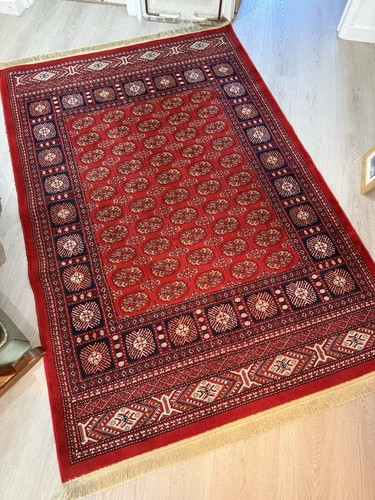 Large red bokhara - bokhara, style
