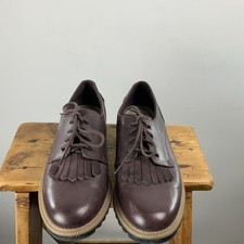 Clarks Burgandy Classic Brogue Style Leather Lace Up Shoes Size UK 4