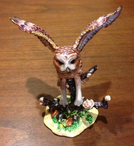 Nobility barn owl enamel - nobility,