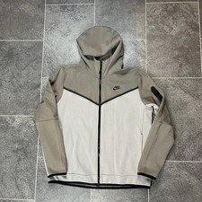 Nike Tech Fleece Sandalwood