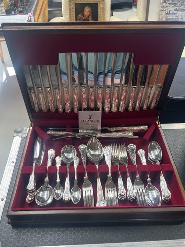 Mahogany cased canteen - cased, of