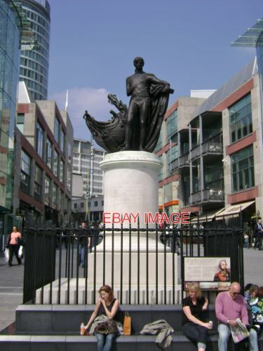 Photo statue nelson st - photo,