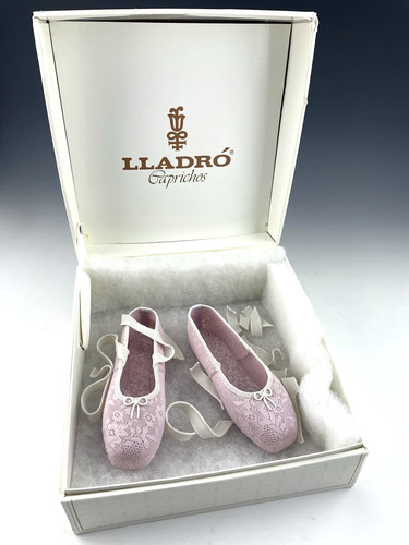 Lladro caprichos figurine - caprichos,