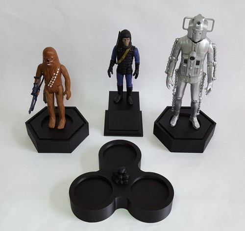 Small black bases plinths - black,