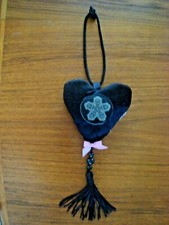 Tie-Back Black Pink Heart