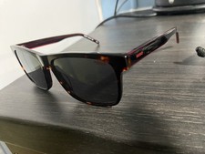 NEW HUGO BOSS SUN RX 17