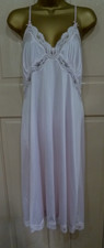 VINTAGE ST MICHAEL PRETTY PINK SILKY NYLON EX LONG FULL SLIP PRETTY LACE 16-18