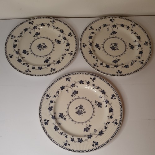 Set royal doulton - 3,