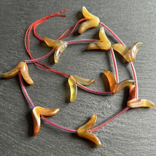 110cts carnelian shape - carnelian, v-shape