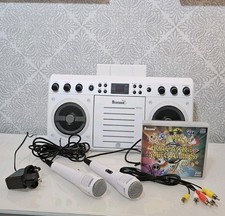 VGC Mr Entertainer Beatbox Bluetooth Karaoke Machine and accessories 