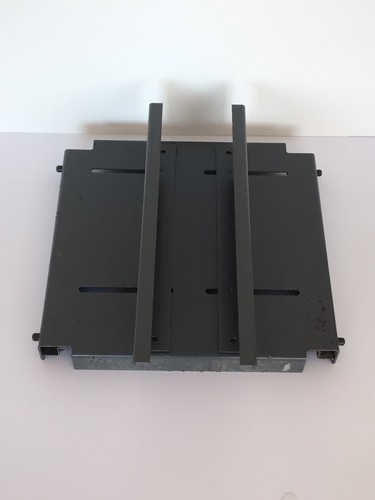 Feeder table for - table,