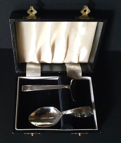 Old vintage retro boxed babies - vintage,