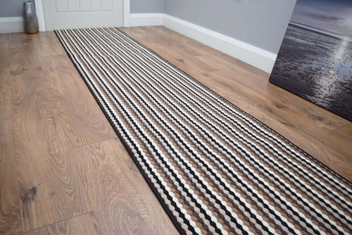 Very long hallway - runner, black