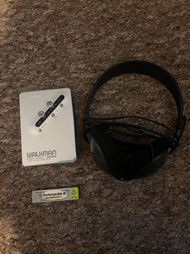 Sony walkman ex674 silver - walkman,