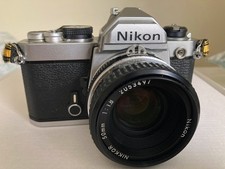 Nikon FM 35mm SLR Camera Set