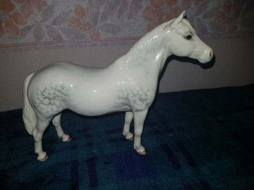 Beswick connemara mare - -,