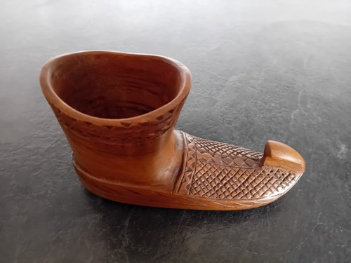 Vintage folk art opanak - opanak, carved