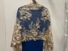 GOLD SHRUG FLORAL 3D FLOWERS