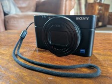SONY RX100 VII Camera |