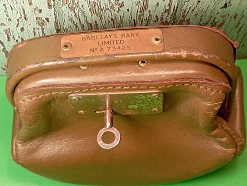 Vintage barclays brown leather - vintage,