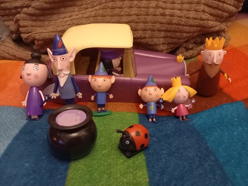 Ben holly little kingdom - &, holly's