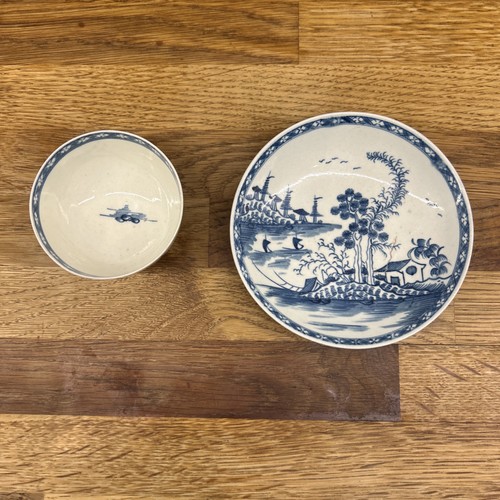 Early worcester blue - worcester, white