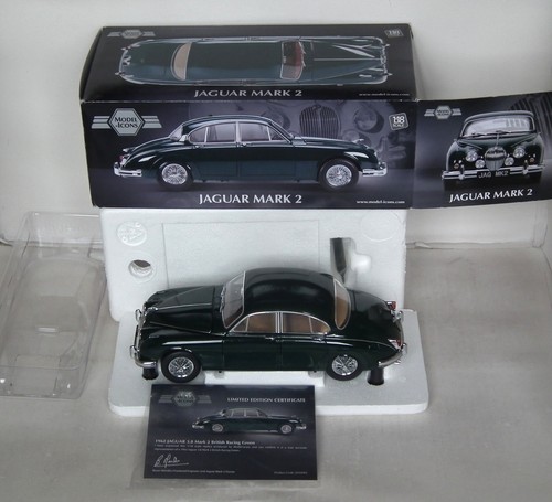 Model icons jaguar mk2 green - jaguar,