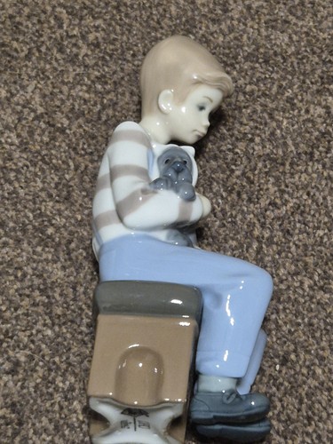 838 lladro nao - a, in