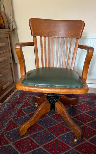 Antique captain swivel - captain's,
