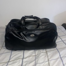 . Large Pull Along Black Travel Bag case suitcase On Wheels