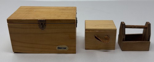 Vtg breyer wooden tack box - breyer,