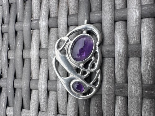 Justin pewter broach - st,