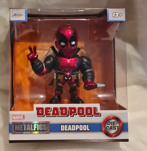 Deadpool die cast - die, marvel