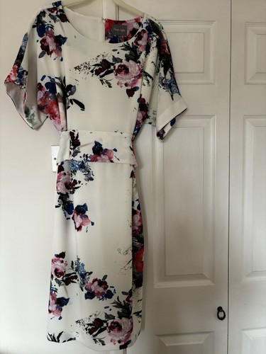 Gorgeous floral phase eight - floral,