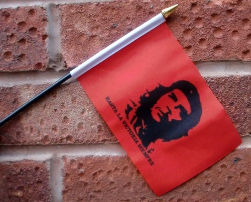 Che guevara hand waving flag - che,
