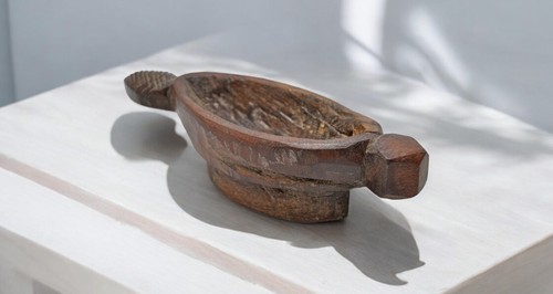 Antique wooden oval kharal - wooden,
