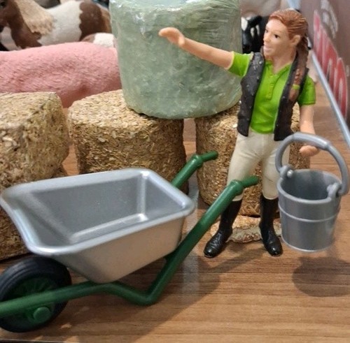 Schleich farm girl hay - schleich,