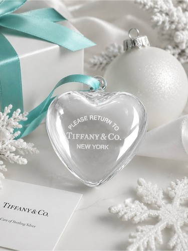 Tiffany return to - return,