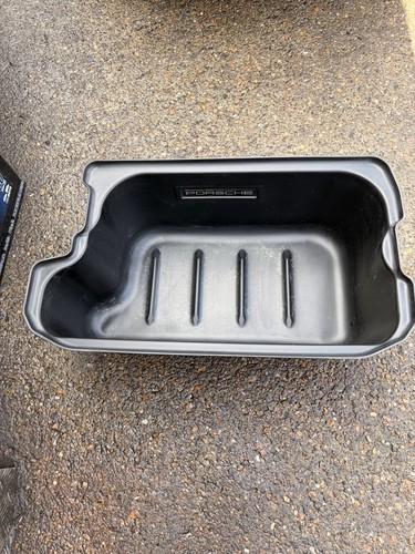 Porsche 992 front - 992, luggage