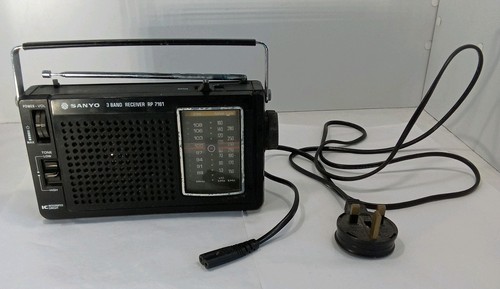 Vintage sanyo band radio fm - radio,