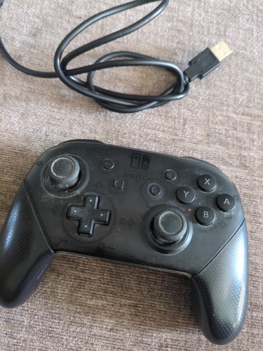 Nintendo switch pro controller - pro,