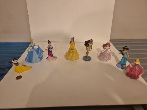 Disney princess figure bundle - disney,