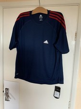 Mens Adidas Top T-shirt Size XL 3 Stripes AP/AP 25” L 27” BNWT Climalite DK Blue