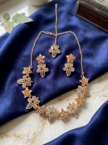 Asian style gold - style, floral