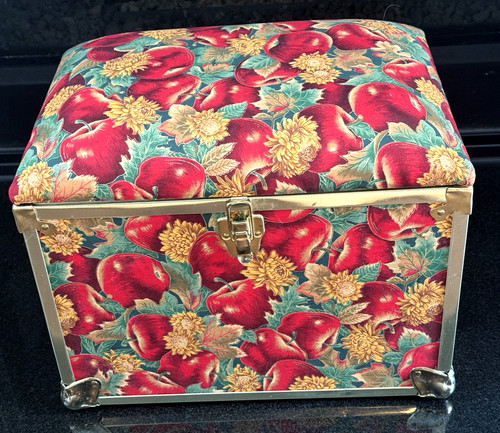 Vtg sewing storage trunk - vtg,