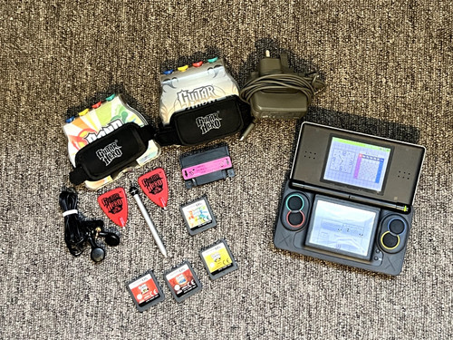 Nintendo lite guitar hero - ds,
