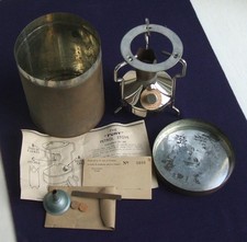 Vintage 1940's "Fury" petrol pressure stove all complete in tin Super condition